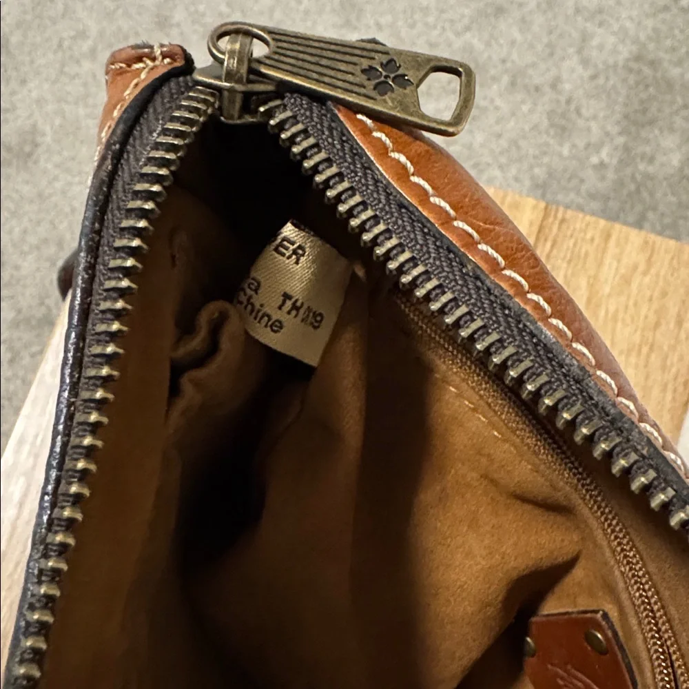 Patricia Nash Brown Tooled Leather Crossbody Bag - Picture 15 of 16